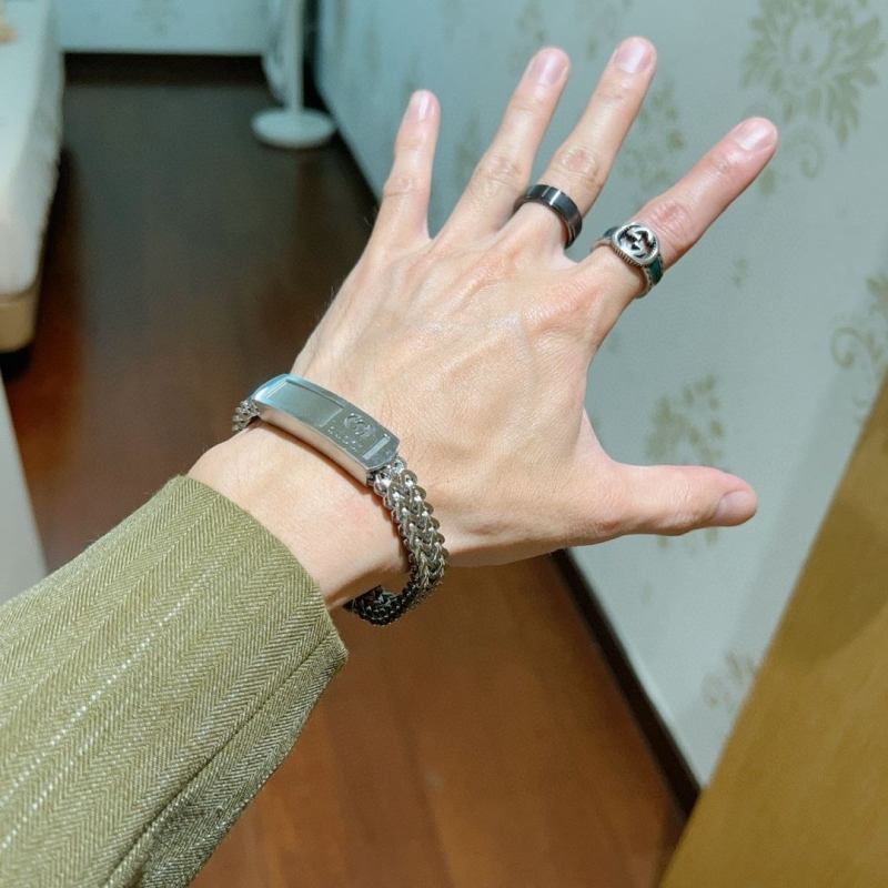 Gvc*1 bracelets